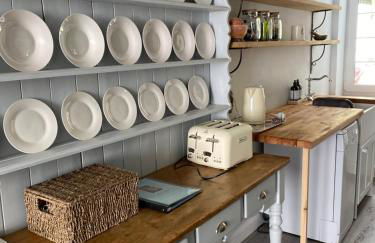 Aurora Tor - Photo 10