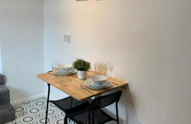 Windsor 4 - Spacious beautiful 4 bdrm maisonette nr Ncle free wifi free parking - Foto 4