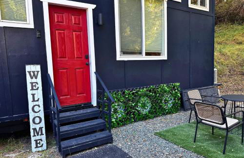 Couple’s retreat in Tiny Home w soaking tub/beach - Foto 5