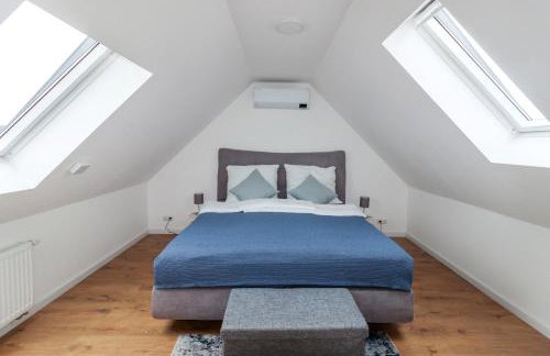 Ferienwohnung "Kapellmeister" mit Klimaanlage in allen 4 Schlafbereichen, großes Wohnzimmer mit Smart TV und Big Sofa - Photo 3