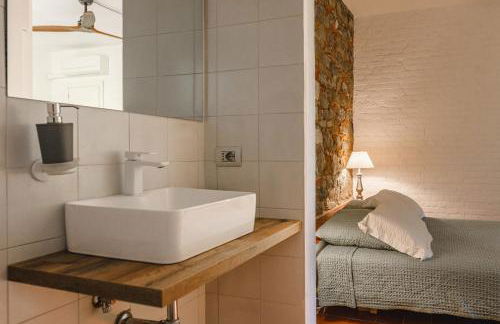 Podere Mencoini, stylish villa with private pool and olive garden - Photo 27