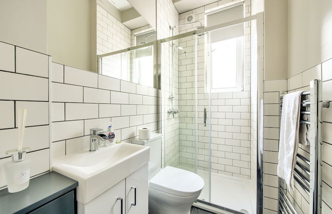 Stylish Modern Apartment Parking - Foto 12