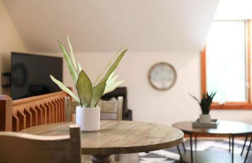 Cozy Mountain Retreat * Dog Friendly - Foto 16