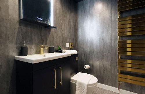 Sleeps14,Sauna,ColdPlunge,Hottub,xboxroom,XLgarden - Foto 18