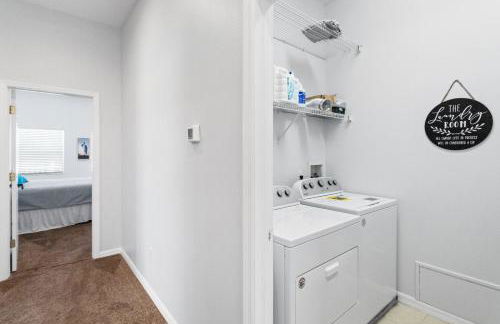 Spacious 5 Bd 3 Bath Home Swim Spa Near Beaches - Foto 8