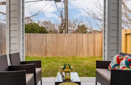 3 Bedroom and 3 bath - Photo 45