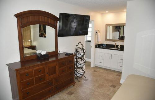 Perfecto Mundo 2, Orlando Area 4BR-2B-Outdoor Pool-Jacuzzi-Billiard - Foto 11