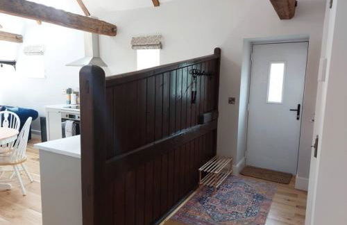 Luxury Victorian Hayloft barn self contained - Photo 18