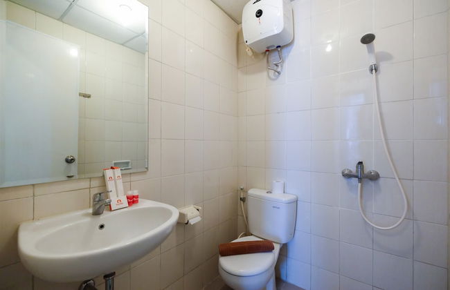 Homey 2Br Signature Park Grande Apartment - Photo 15