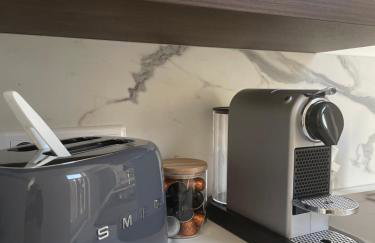 Appart POP 1 Centre ville calme avec parking public - Foto 9