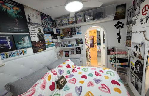 FLAT Surrounded by Nature WIFI & Pool & beach Nearby - Foto 15