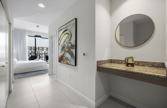 Spacious 2-Bedroom Condo at Doral Park - Photo 16