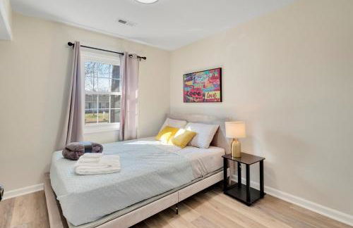Chic home with king bed in Raleigh - Foto 16