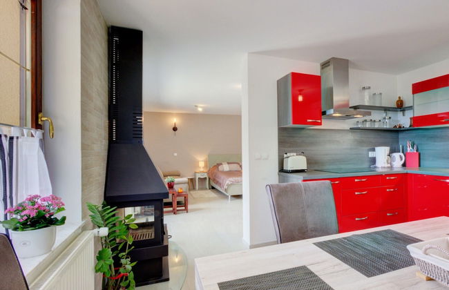 Lovely Apartment in Bled With Fireplace - Photo 5