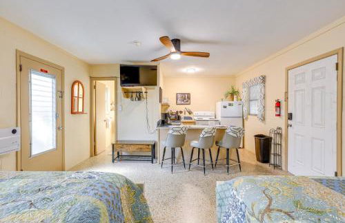 Lanai and Fire Pit Riverfront Studio in Chiefland! - Foto 7