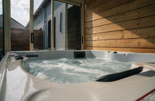 Proche de Rennes, La luxueuse Suite Joséphine, jacuzzi privatif et bien être - Foto 12