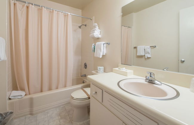 Coral Reef Inn & Suites - Foto 7