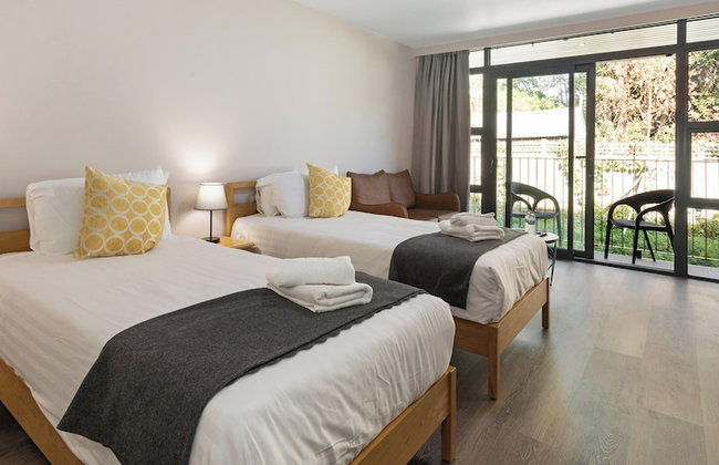 Westciti Caroco Aparthotel - Photo 3