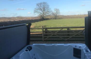 Hen Houses with Hot Tubs - Big Drift and Fairchilds Barn - Foto 11