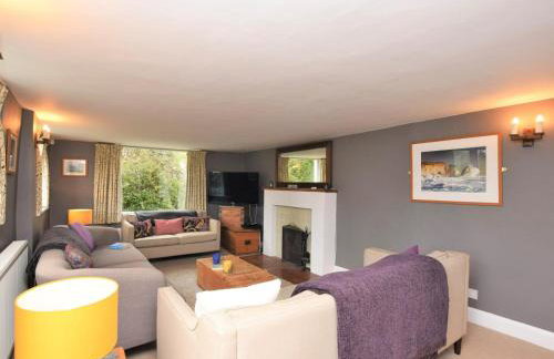 4 Bed in Ningwood oc-ic048 - Photo 7