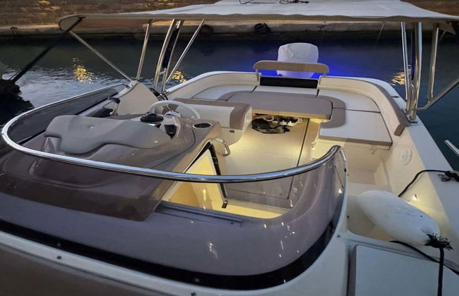 Alquiler de barco con patrón en Malta - Foto 2