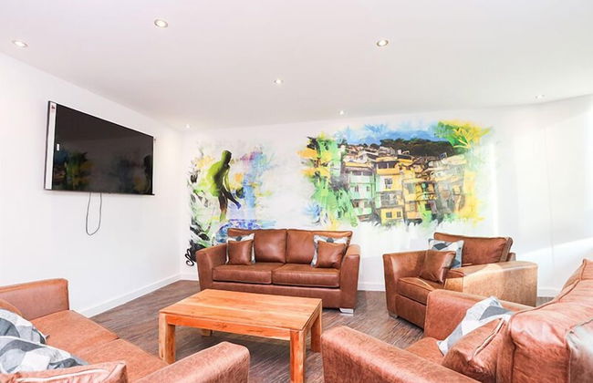 The Bling Hotel by UStay - Photo 7