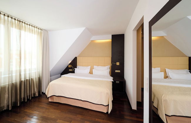 MyPlace Premium Apartments - Photo 22