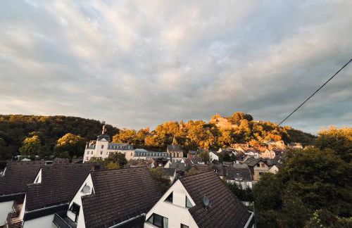Ferienwohnung Sayntal - Blick auf Schloss Sayn - Foto 2