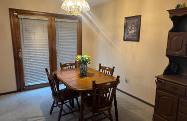 Soccer fans welcome! Cozy home in Kansas City area - Foto 32