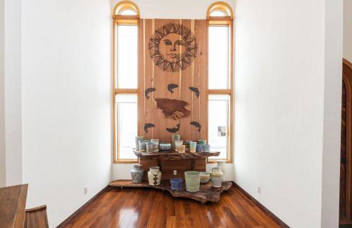 Seaside Art Gallery Loft Inspire Your Creativity with Breathtaking Views! - Foto 11