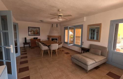 Oasis en la playa: piscina y relax - Foto 12