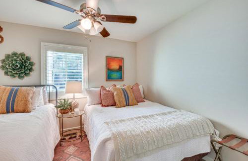 Lakefront Fun Near Clemson! Retreat with Pool Access - Foto 27