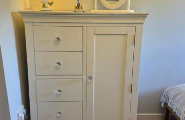 Bewdley River Cottage - Free private gated parking for 2 cars - River front location - Foto 19