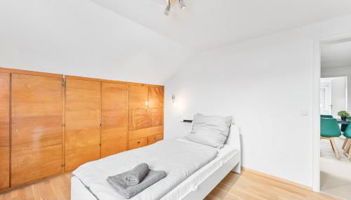 RAUMSCHMIDE Apartments Ebersbach - Foto 4, towels, wardrobe