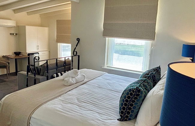 Pirathon Country Estate - Photo 9