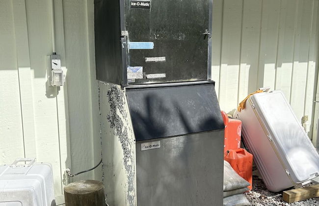 Beautiful Updated Stilted Home Makes For A Super Getaway. 3 Bedroom Home by RedAwning - Foto 56