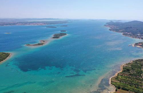 Apartman with sea view KAVALA- Pašman, Kraj - Photo 23