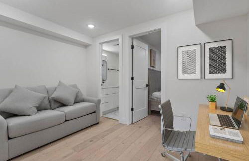 Capitol Hill 3 Charming Townhouse in Downtown DC with Modern Kitchen with Rooftop views - Foto 39