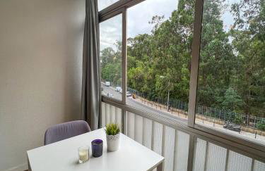 2BR Estoril Apartment - Near Estoril Beach & Cascais - Sleeps 4 - Photo 9