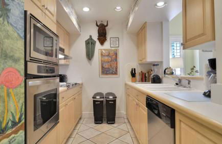 Trumans Hideaway by AvantStay Top Location w Patio BBQ Shared Pool Month Long Stays - Foto 7