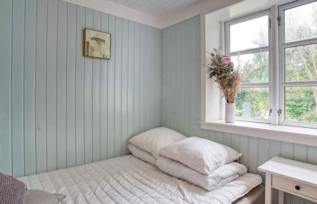 6 Person Holiday Home in Melby - Foto 3