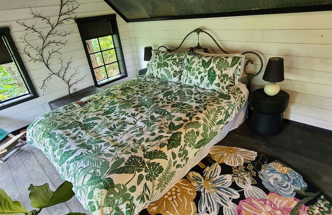 The Treetop Hideaways at Ruby Falls - Photo 53