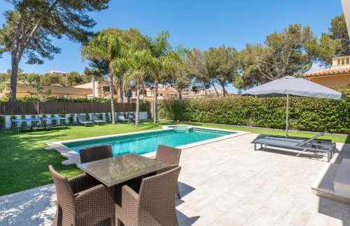 The Tower Villa - Photo 10