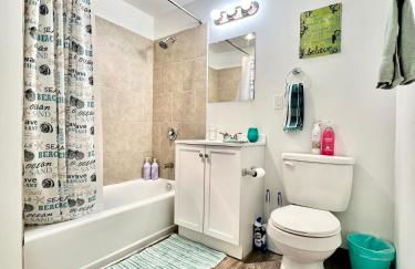 Private Room with Shared Bathroom on the 1st Floor 10 Minutes Walk to University of Washington - Foto 25