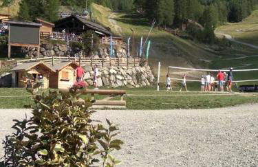 T2 Les orres 1800 pied des pistes avec piscine - Foto 15