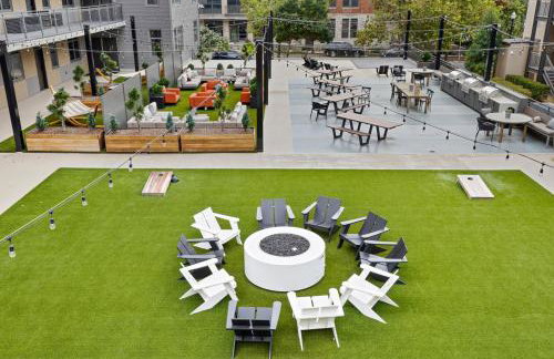 Luxurious Downtown Corner Views 2 bed 2bath 61 - Foto 4