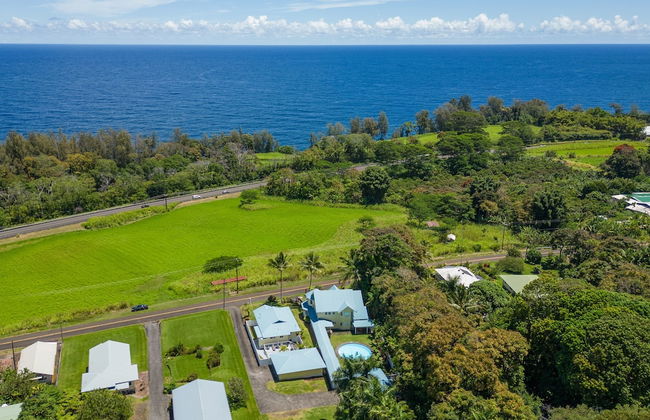 Grand Melemele 3 Bedroom Home by RedAwning - Foto 26