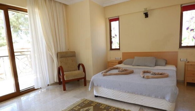 Villa AX12 by JoyLettings - Foto 2, Habitación