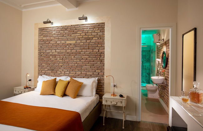 Spagna Secret Rooms - Photo 8