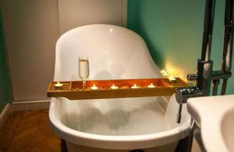 The Writer's Studio (stylish garden guesthouse) - Foto 47